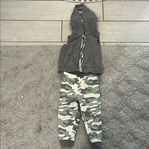 Carter's Camo Vest‎ and Joggers Set 24 Months